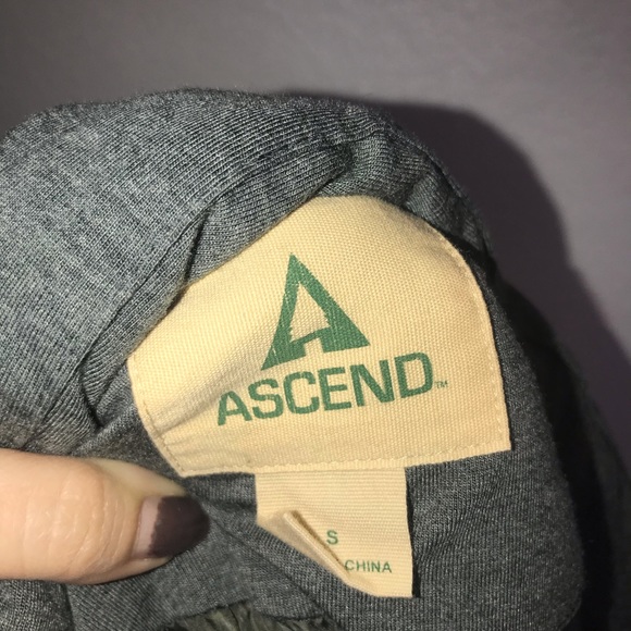 ASCEND COAT, MEDIUM - Picture 7 of 7